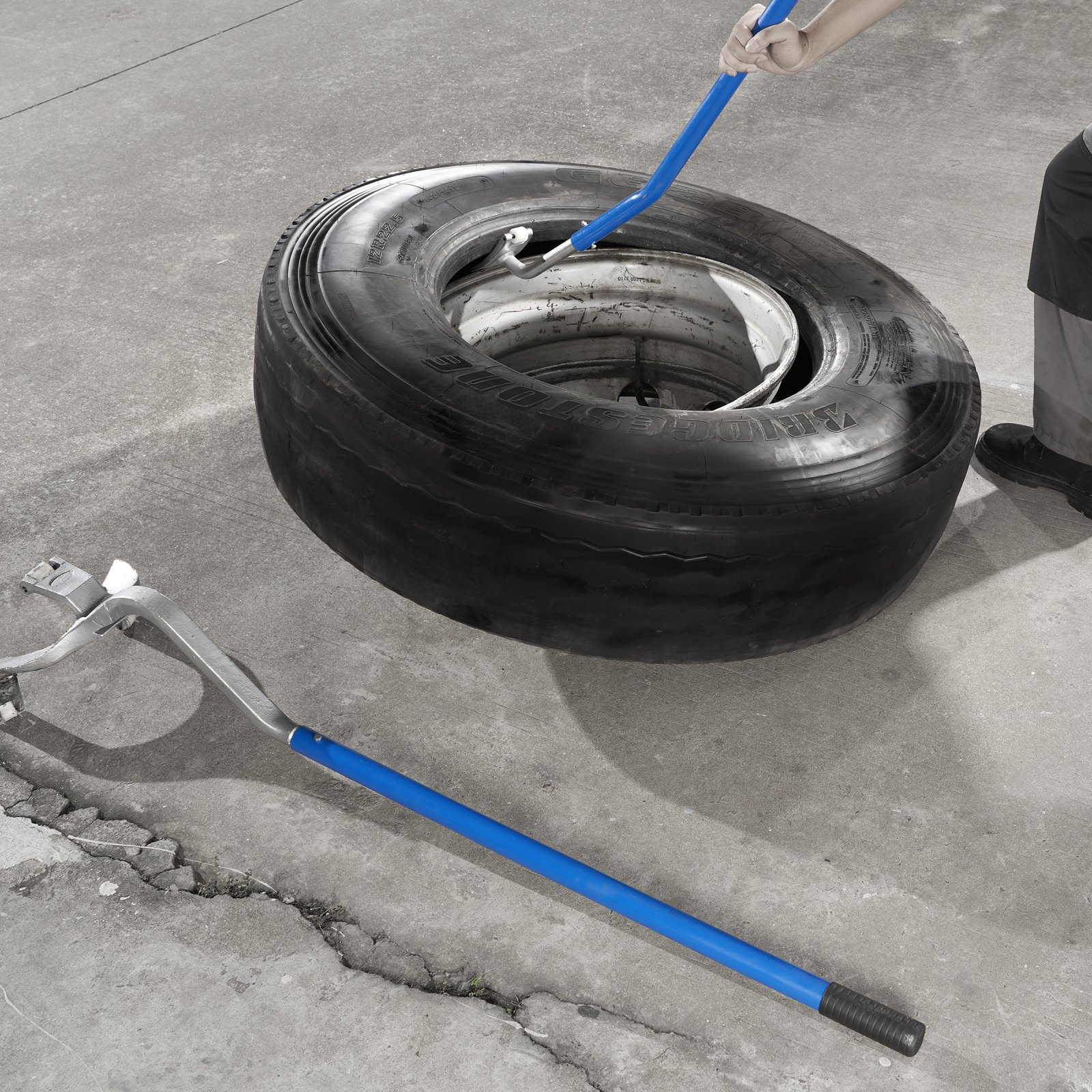 Truck Tire Changer Mount Demount 22.5-24.5 in Radial Bias Ply/Tubeless Tire - Picture 7 of 10