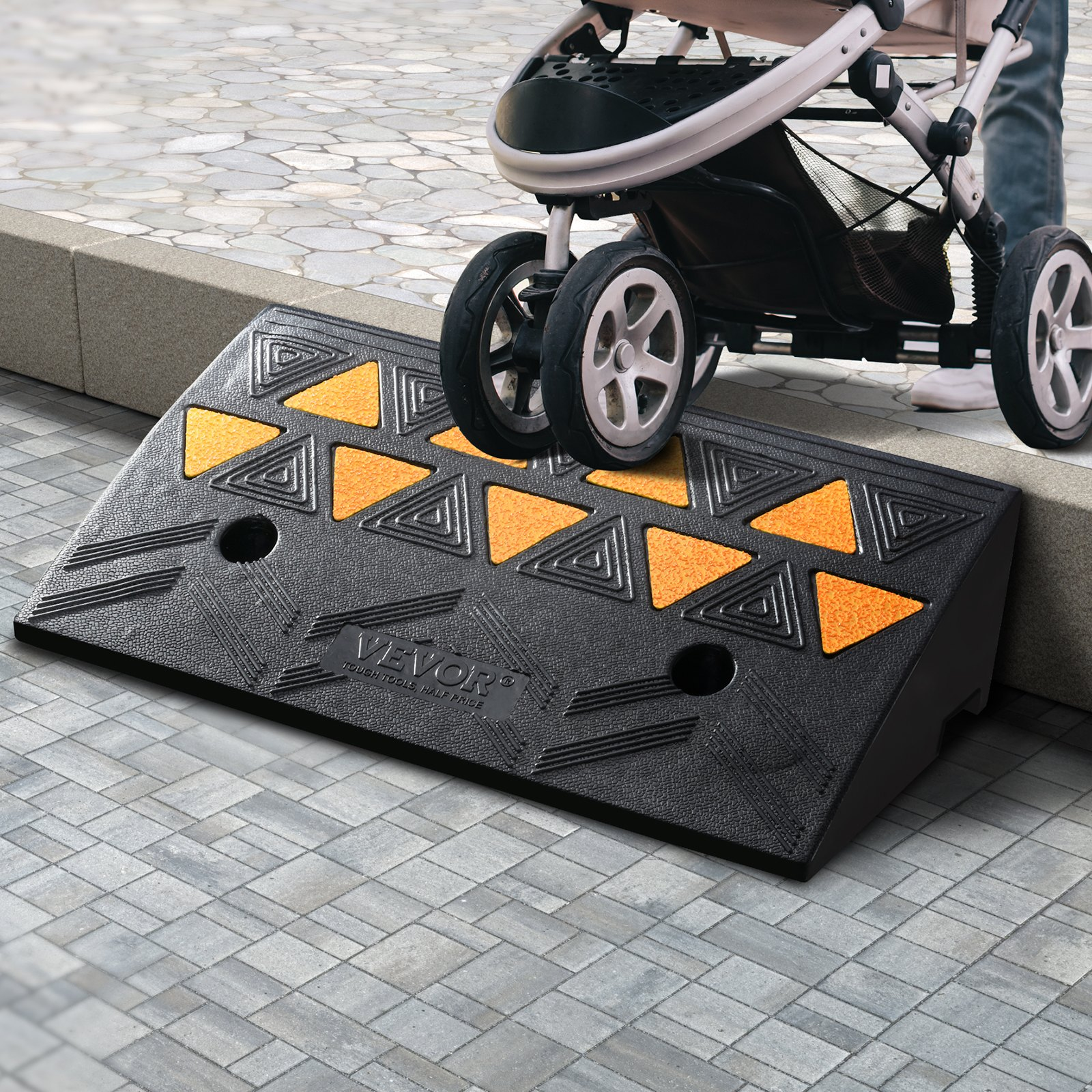 Rubber Curb Ramp 4.25