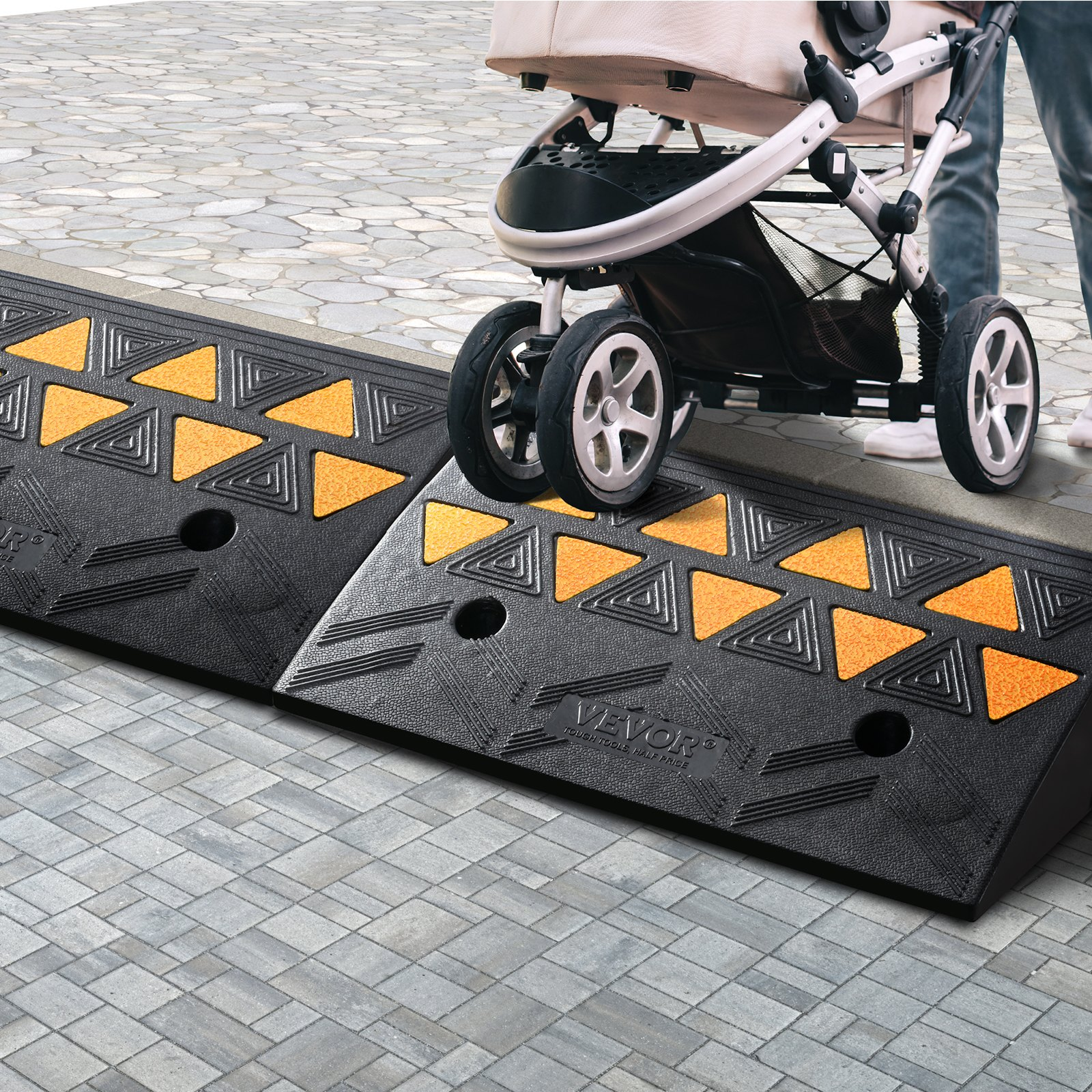 VEVOR Rubber Curb Ramp 2 Pack, 4.3" Rise Height Heavy-Duty 33069 lbs/15 T Capaci