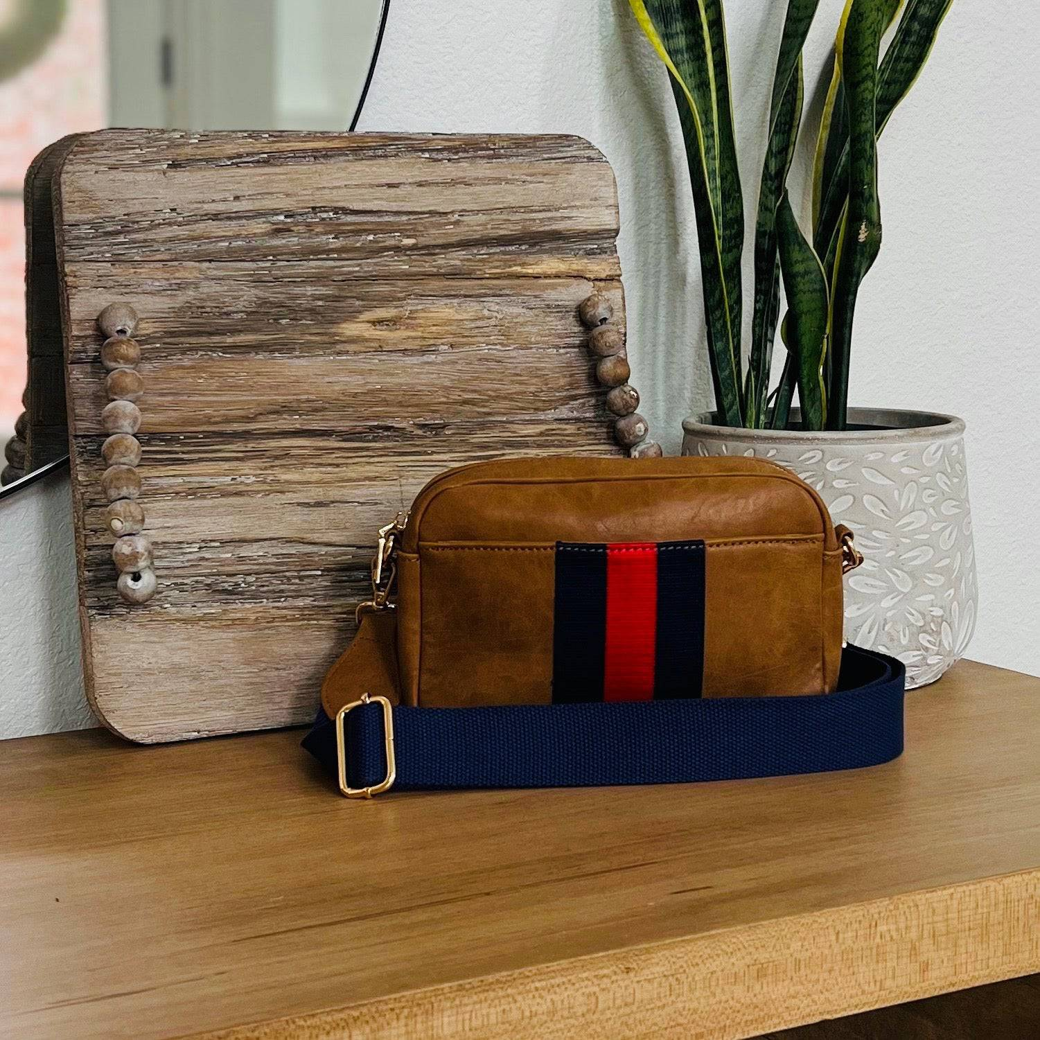 Ava Crossbody - Bild 3 von 8