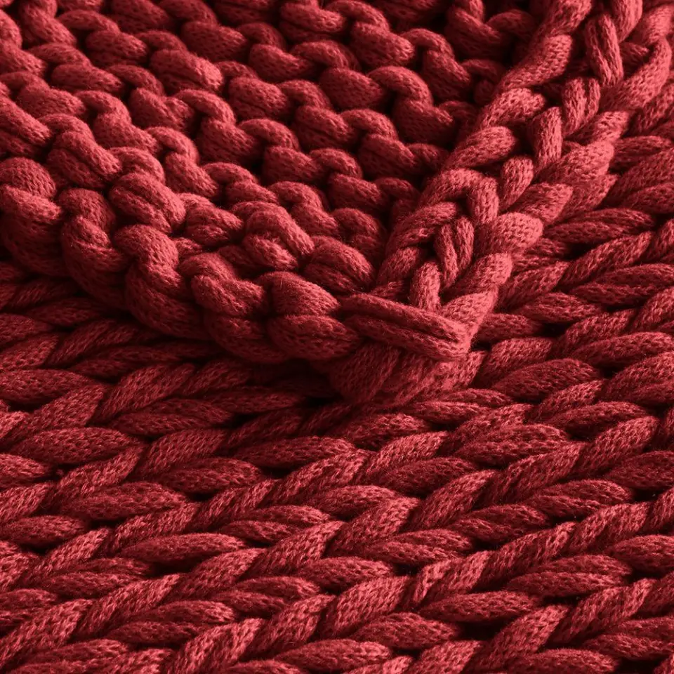 Double-Knit Chunky Reversible Handmade Bed Throw thumbnail 4