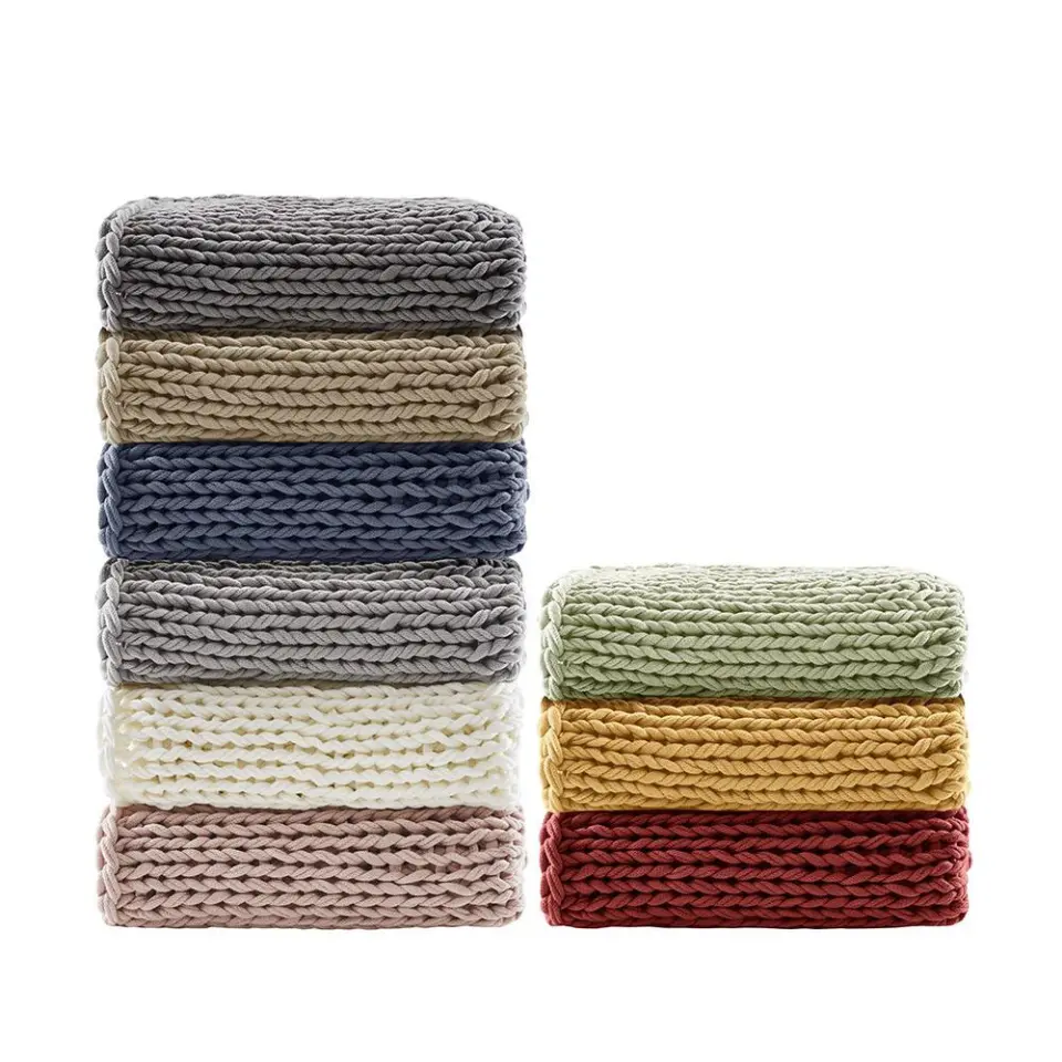 Double-Knit Chunky Reversible Handmade Bed Throw thumbnail 8