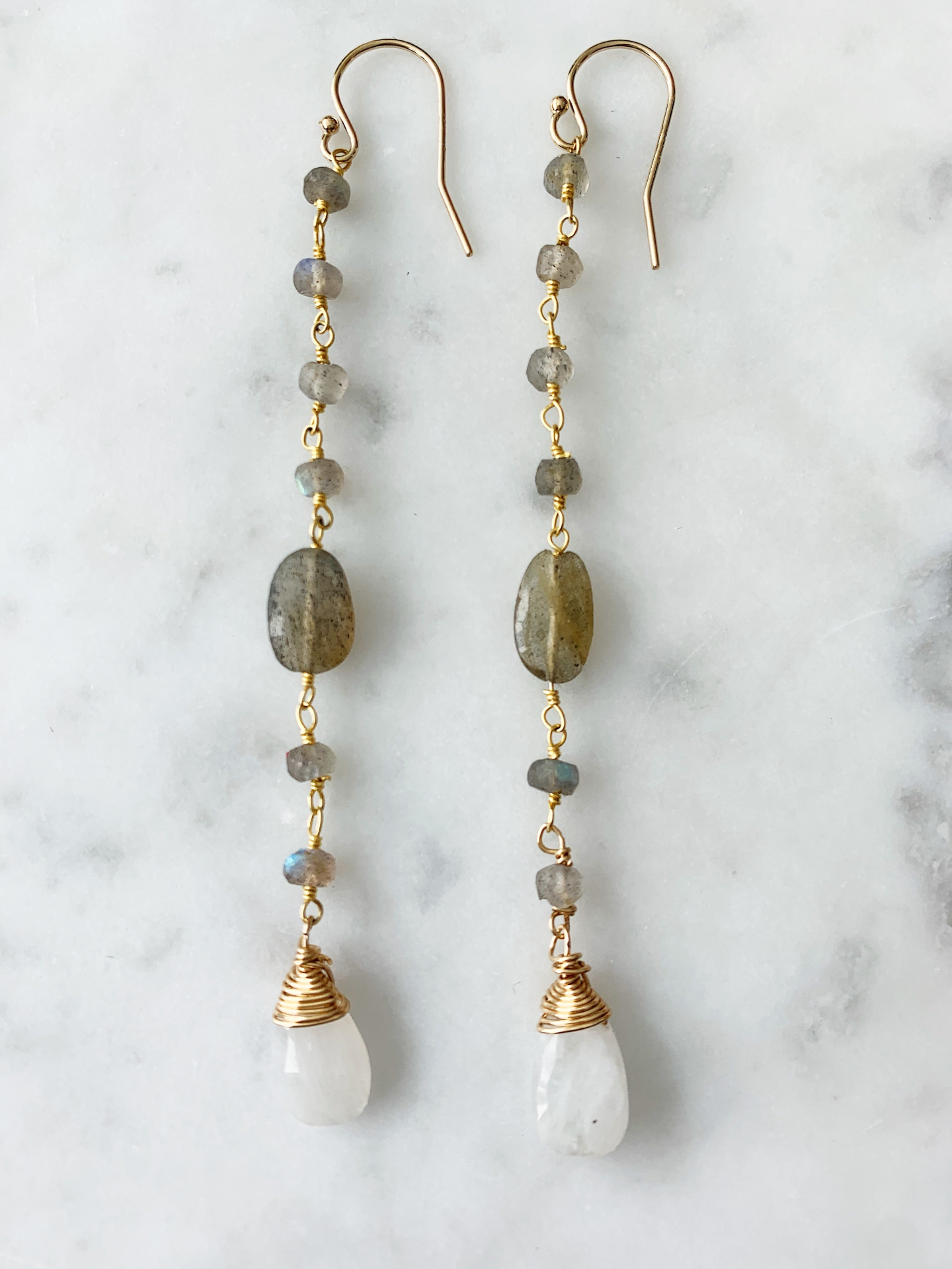 Nugget Labradorite Long Chain Earring with Moonstone Drop - Photo 1 sur 1