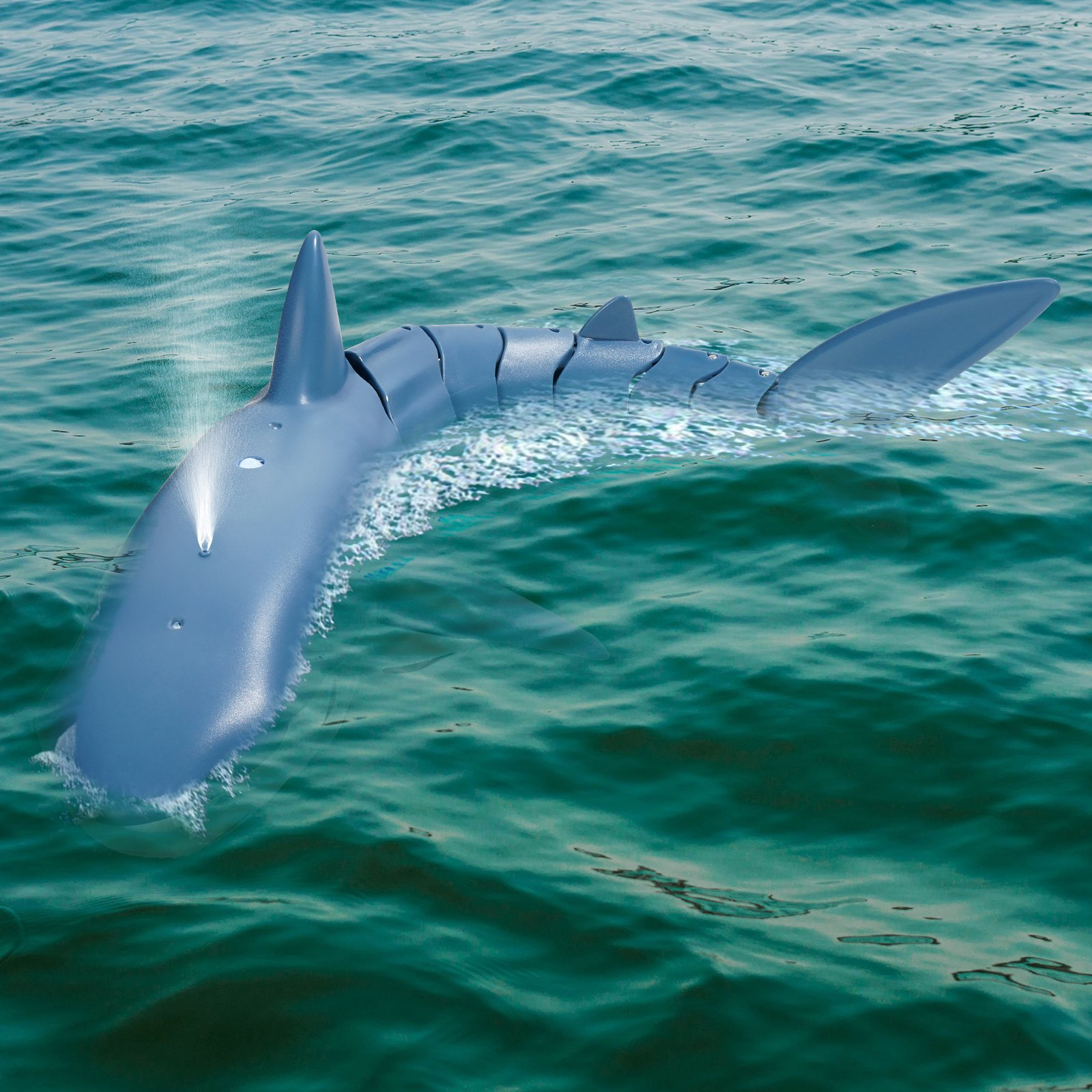 Remote Control Shark Toy 2.4 GHz High Speed RC Boat for Kids Adults Gift - Picture 7 of 10