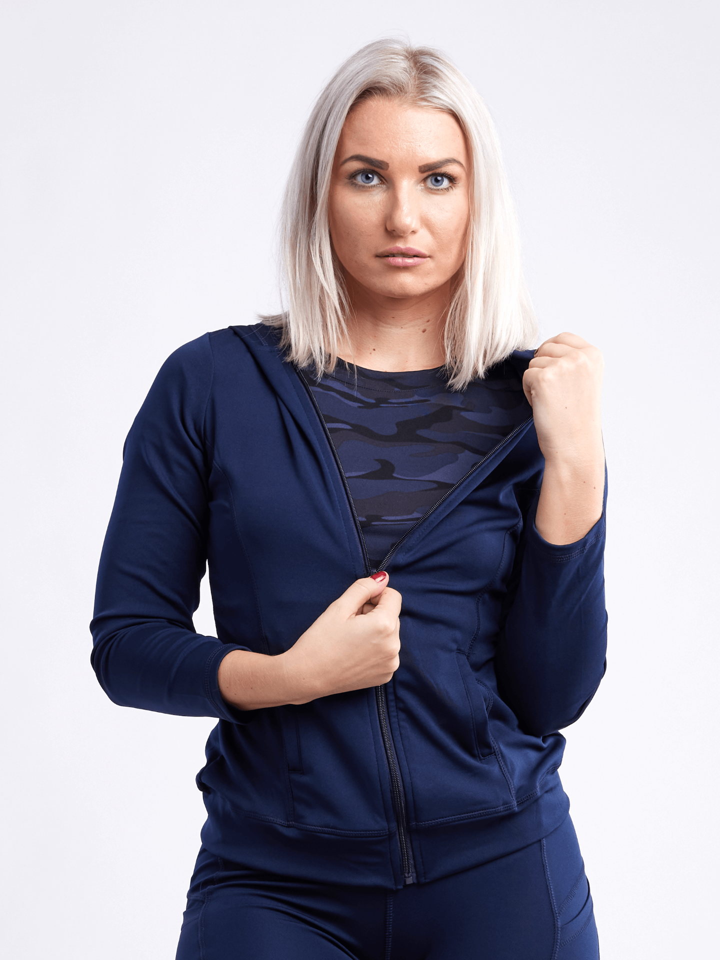 Athletic Fitted Zip-Up Hoodie Jacket with Pockets - Women's Comfortable and Styl - Picture 16 of 16